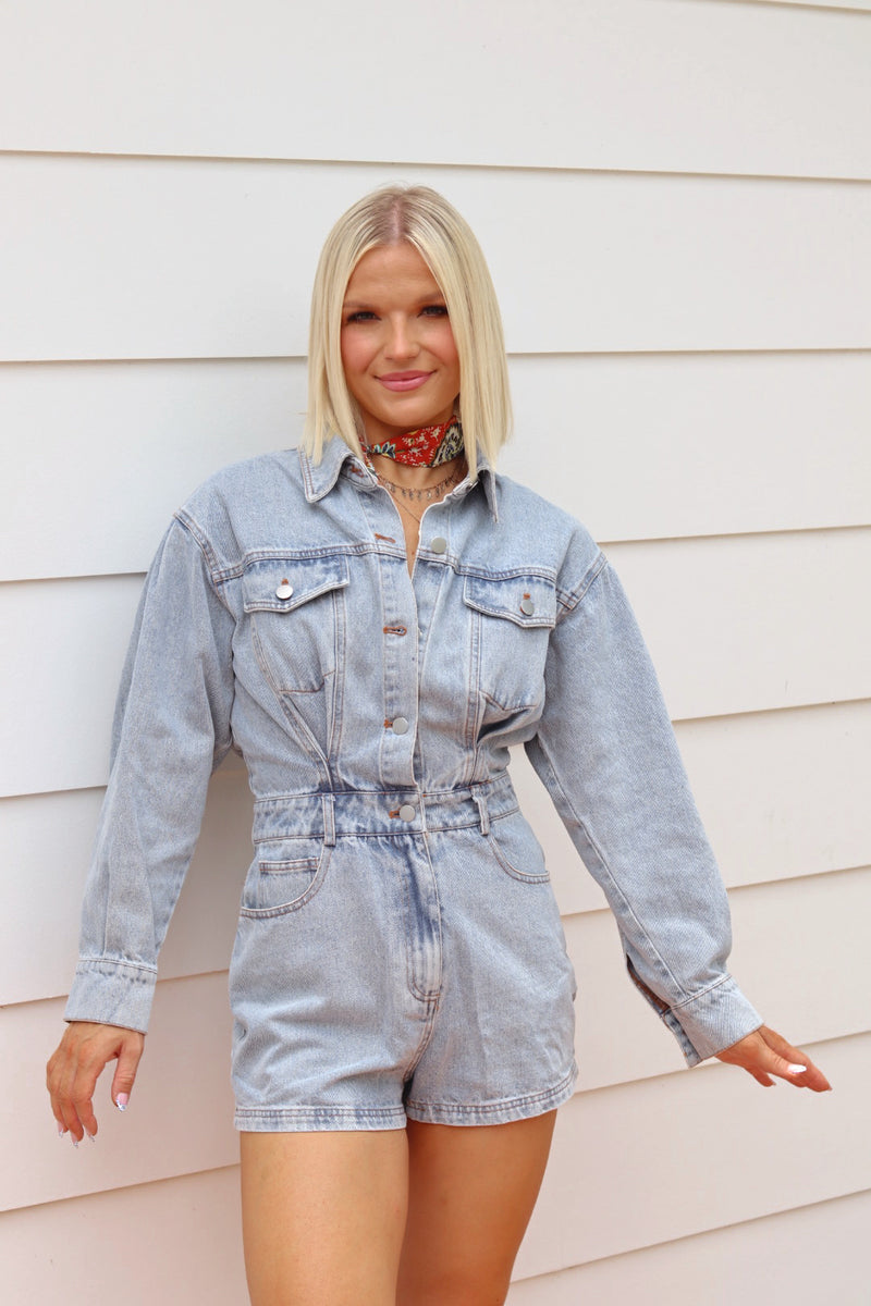 Denim Romper in Light Wash – Louise and Mae Boutique