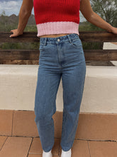 Load image into Gallery viewer, Dreamy Days High Waisted Straight Leg Bow Detail Jeans
