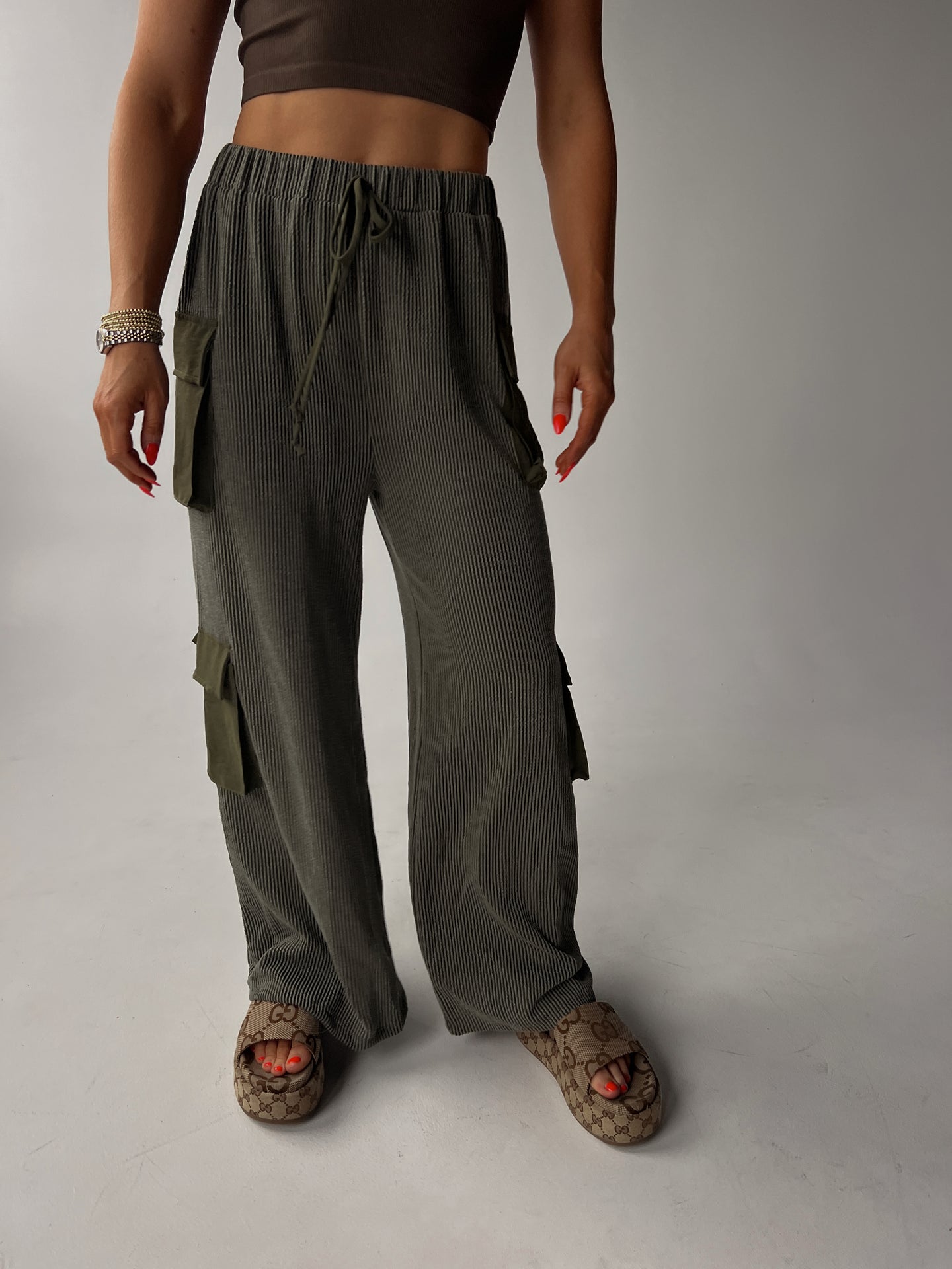 Kelly Ribbed Wide Leg Cargo Pants - Olive