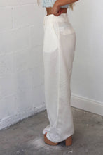 Load image into Gallery viewer, Sugar Sand Slouchy Fit Linen Pants - White
